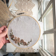 Load image into Gallery viewer, Custom 6” floral