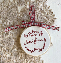 Load image into Gallery viewer, Custom Christmas ornament