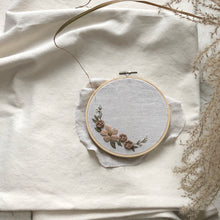 Load image into Gallery viewer, Custom 6” floral