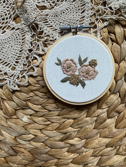 Small floral hoop 3