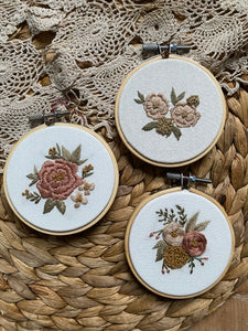 Small floral hoop 3